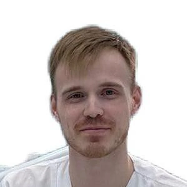Бахтиев Артур Айратович — Стоматолог, Ижевск