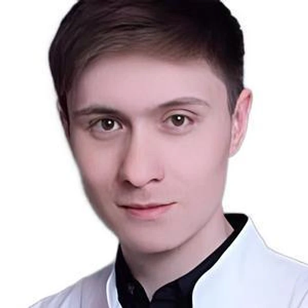 Абрамов Руслан Леджебович — Пластический хирург, Терапевт, Москва