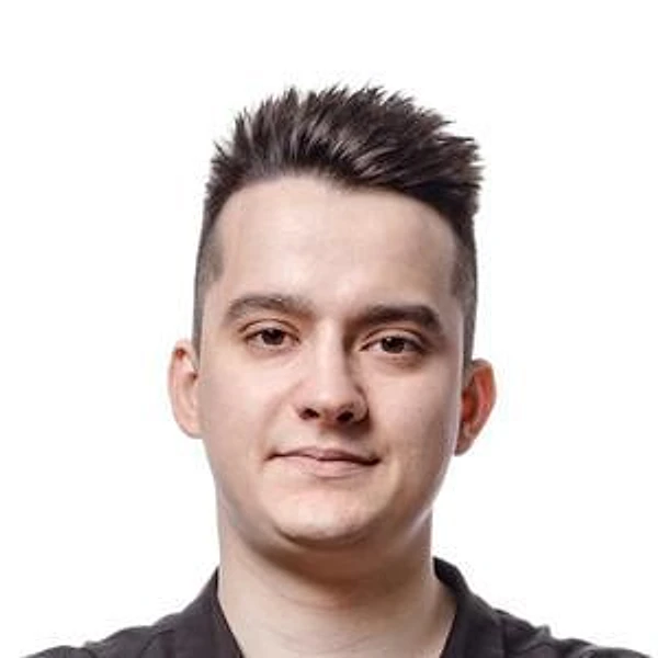 Махмутов Роман Севбянович — Стоматолог, Самара