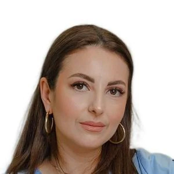 Зубалова Илона Владиславовна — Стоматолог-ортодонт, Ессентуки