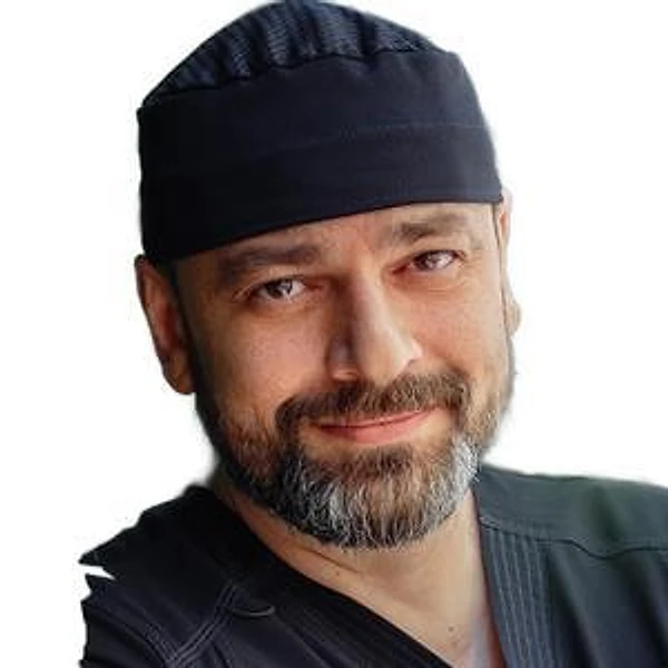 Егиазарян Геворг Юрьевич — Пластический хирург, Сочи