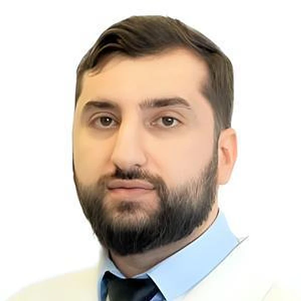 Тадевосян Владислав Гарикович — Стоматолог-имплантолог, Москва