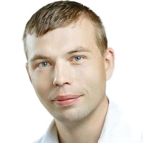 Кожухов Александр Викторович — Стоматолог-ортодонт, Воронеж