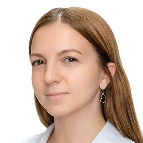 Константинова Елизавета Александровна — Врач УЗИ, Луга