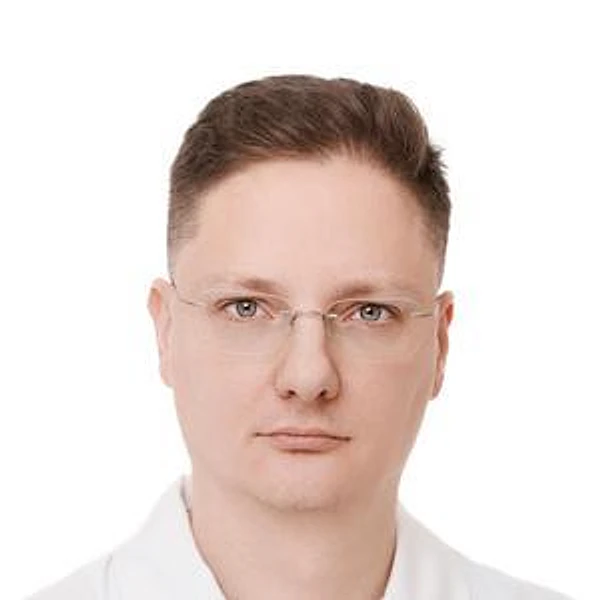 Доценко Иван Александрович — Нейрохирург, Екатеринбург