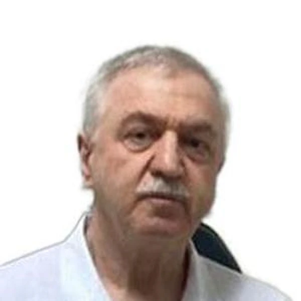Чарабураев Абдулкадыр Исмаилович — Хирург, Махачкала