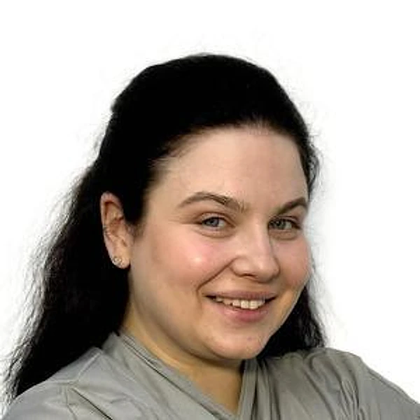 Нифдалиева Валерия Игоревна — Стоматолог-гигиенист, Детский стоматолог-гигиенист, Детский стоматолог-хирург, Пародонтолог, Стоматолог-хирург, Тюмень