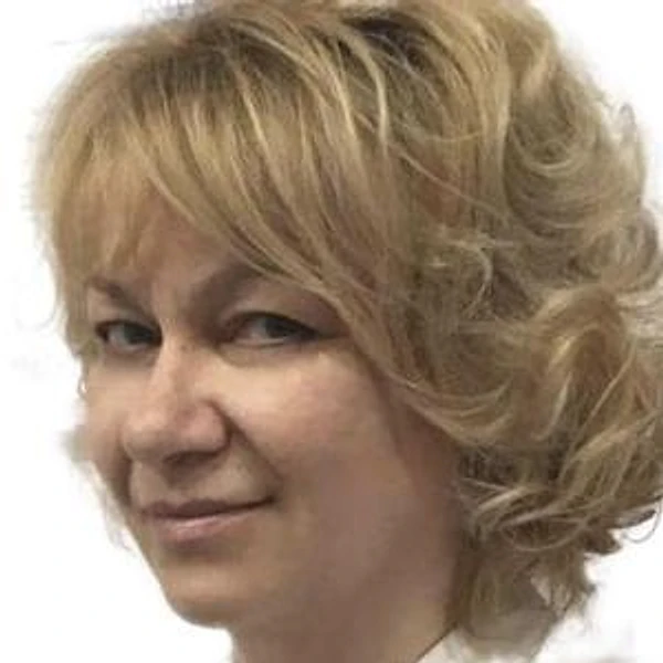 Лисицкая Ирина Маратовна — Дерматолог, Венеролог, Врач-косметолог, Москва