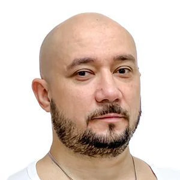 Каранов Руслан Евгеньевич — Массажист, Тюмень