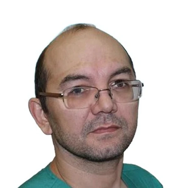 Хусаинов Марат Равильевич — Онколог, Хирург, Екатеринбург