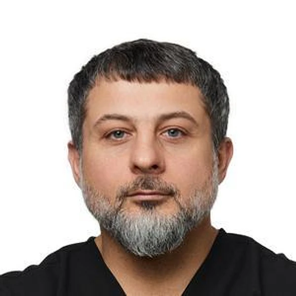 Мирзаев Сиражудин Зайнуттинович — Стоматолог-имплантолог, Стоматолог, Стоматолог-ортопед, Стоматолог-хирург, Сургут