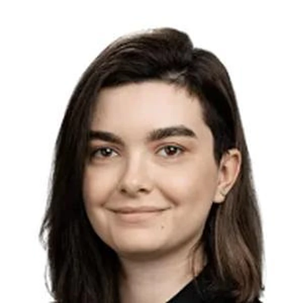 Пахмутова Дарина Андреевна — Стоматолог-хирург, Йошкар-Ола