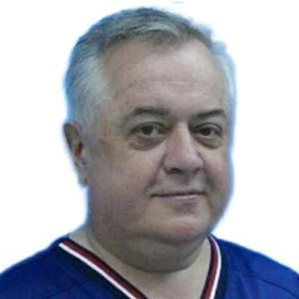 Кинаш Игорь Ильич — Стоматолог-хирург, Санкт-Петербург
