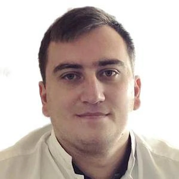 Джентамиров Усман Шаабанович — Челюстно-лицевой хирург, Волжский
