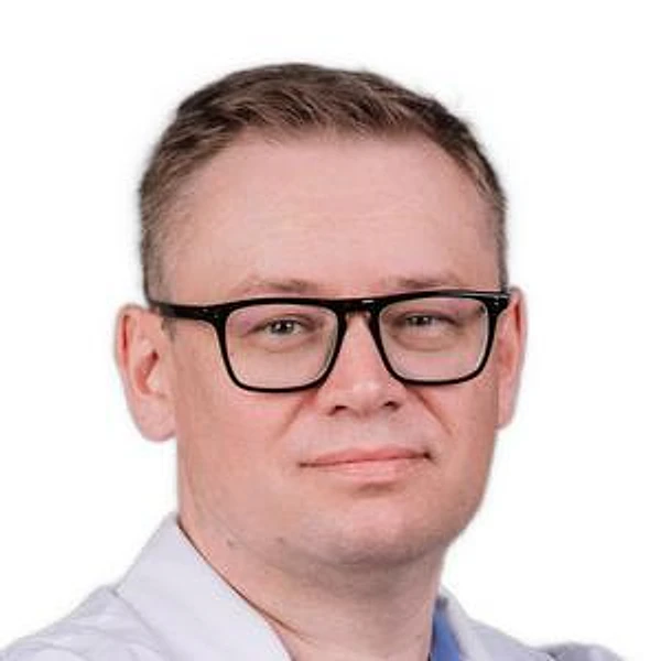 Батаков Сергей Сергеевич — Сосудистый хирург (ангиохирург), Лазерный хирург, Флеболог, Екатеринбург