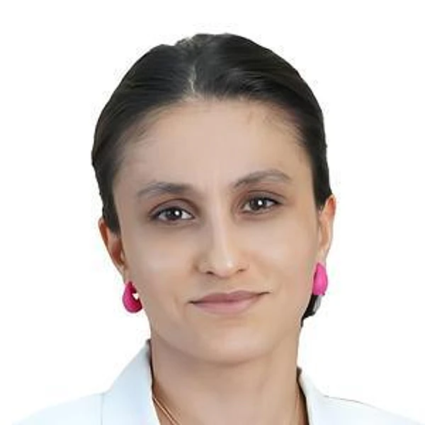 Таибова Эльвира Загирбековна — Сосудистый хирург (ангиохирург), Каспийск