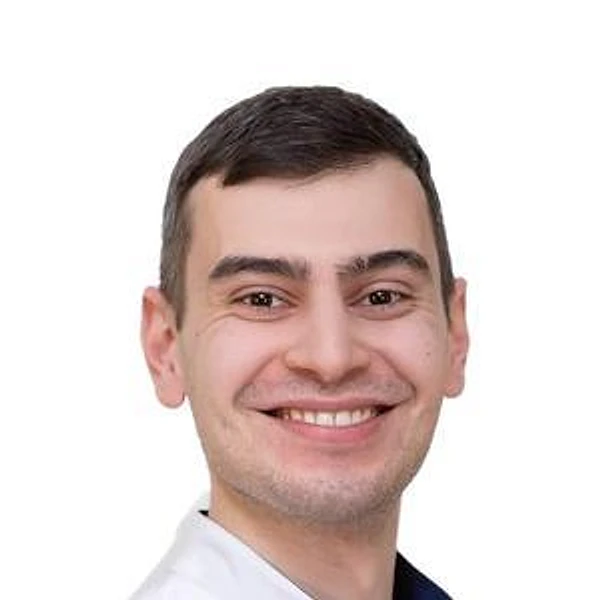 Никогосян Рафаел Артемович — Гастроэнтеролог, Санкт-Петербург
