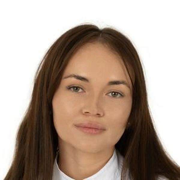 Назарова Аделина Ильфатовна — Стоматолог, Стоматолог-эндодонтист, Казань