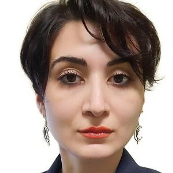 Тахмезова Алина Видадиевна — Инфекционист, Тверь