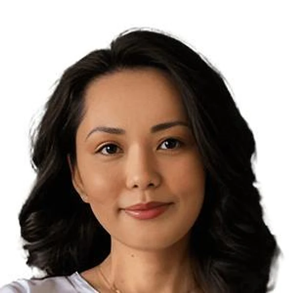 Исаева Дина Эмильевна — Стоматолог-имплантолог, Пародонтолог, Стоматолог-хирург, Санкт-Петербург