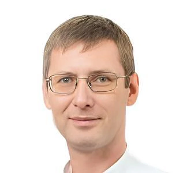 Черепанов Сергей Витальевич — Стоматолог-имплантолог, Стоматолог-хирург, Екатеринбург