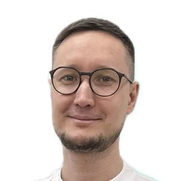 Ермолин Илья Вадимович — Стоматолог-имплантолог, Стоматолог-хирург, Екатеринбург