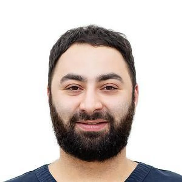 Паравян Жирайр Артемович — Стоматолог-ортодонт, Детский ортодонт, Адлер