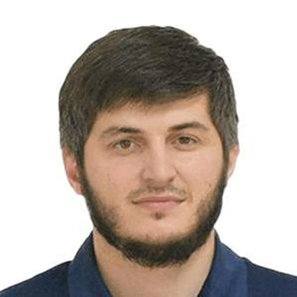 Бакаров Рахман Асламбекович — Стоматолог-имплантолог, Стоматолог-хирург, Грозный