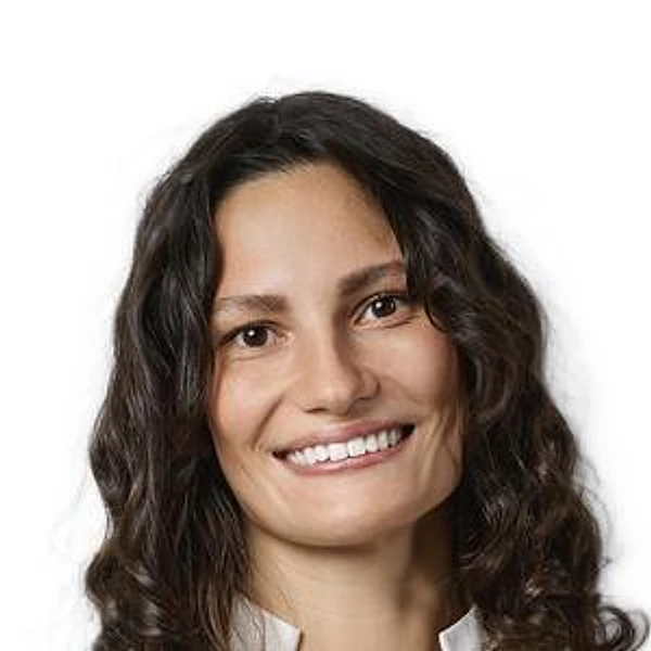 Ахманова Карина Руслановна — Стоматолог-гигиенист, Омск
