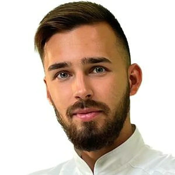 Баширов Марат Артурович — Стоматолог, Пермь