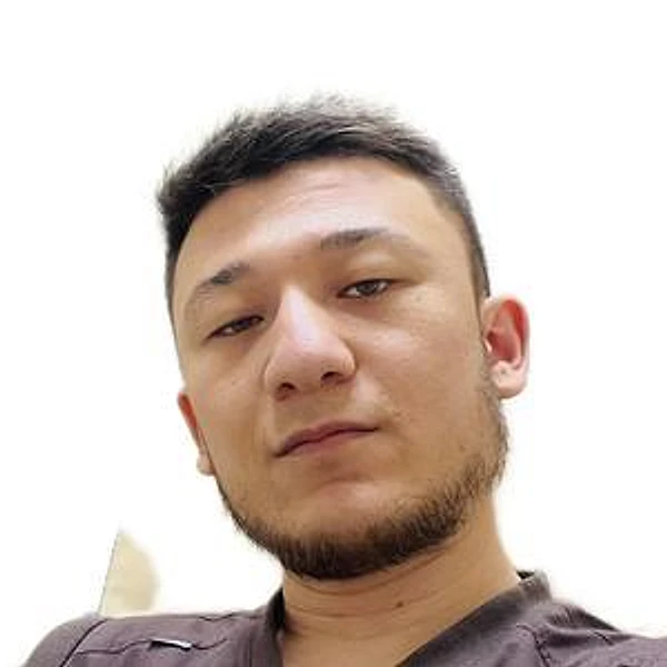 Эрназаров Дилёрбек Позилжонович — Хирург, Екатеринбург