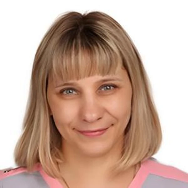 Ночевная Светлана Валерьевна — Стоматолог, Энгельс