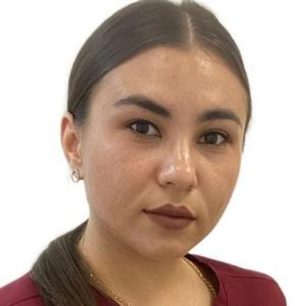 Давлетханова Эльза Рустамовна — Терапевт, Янаул