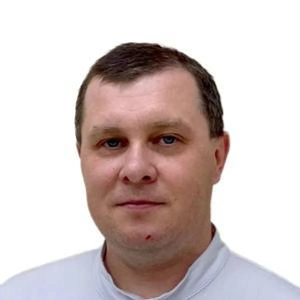Денисенко Денис Владимирович — Стоматолог, Иркутск