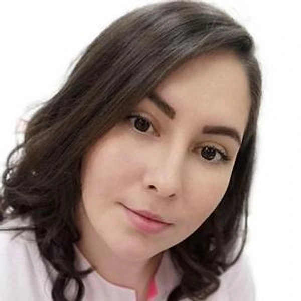 Клабукова Алена Андреевна — Стоматолог, Киров
