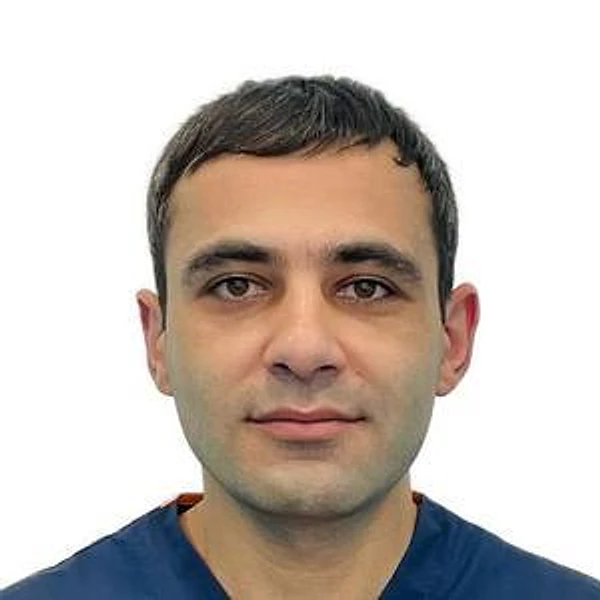 Арутюнян Рафаэл Гегамович — Стоматолог, Стоматолог-имплантолог, Стоматолог-ортопед, Стоматолог-хирург, Вологда