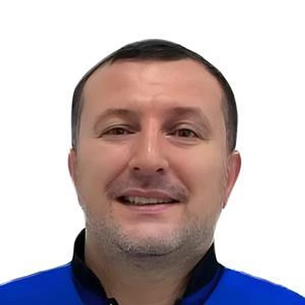 Кулиев Максад Иманович — Стоматолог-ортопед, Стоматолог, Стоматолог-хирург, Москва