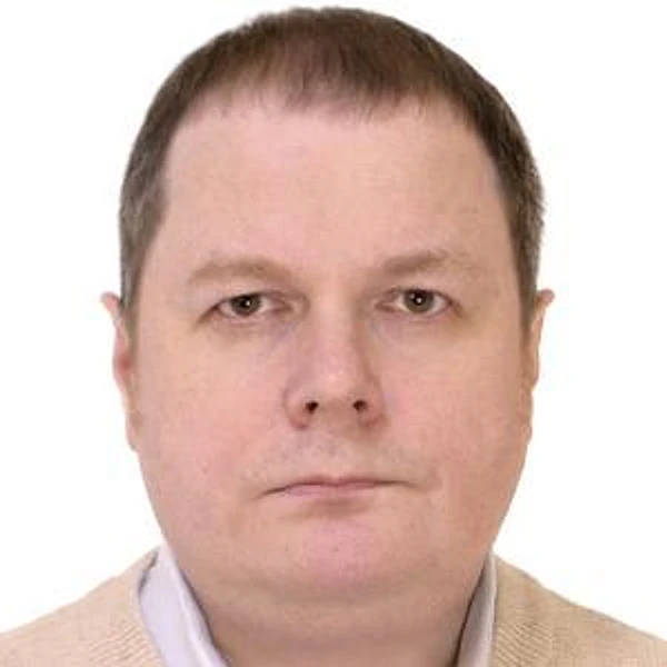Гущин Василий Владимирович — Стоматолог, Иваново