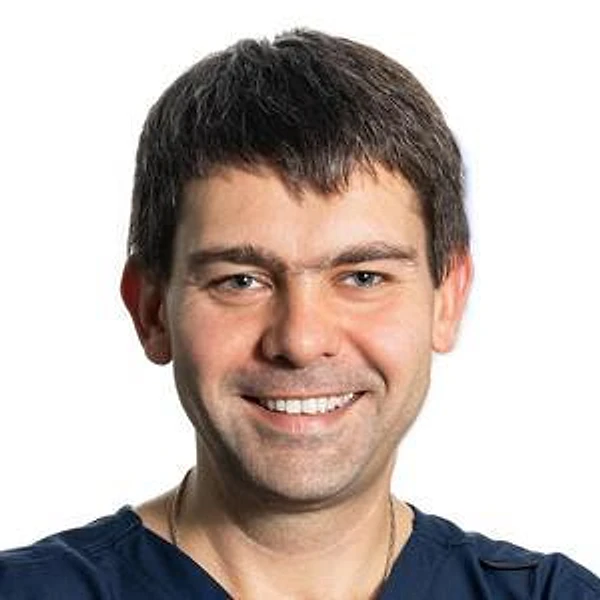 Плещев Кирилл Николаевич — Стоматолог-имплантолог, Стоматолог, Стоматолог-ортопед, Стоматолог-хирург, Зеленоград