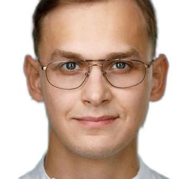 Кремс Тарас Викторович — Стоматолог-ортодонт, Москва