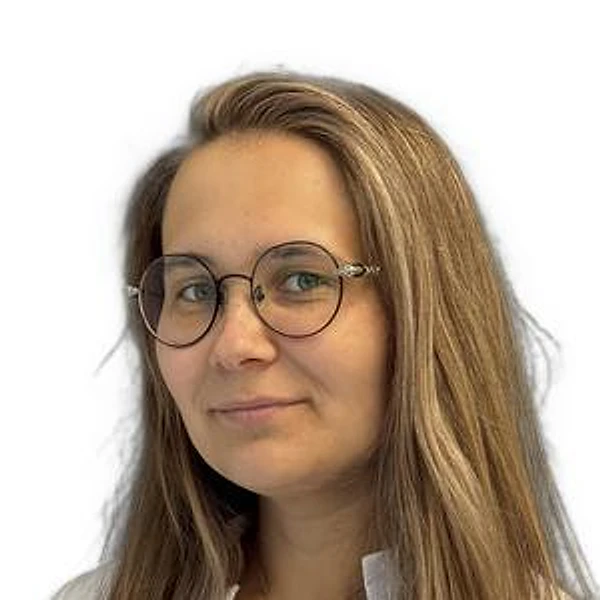Матросова Алина Алексеевна — Стоматолог-ортодонт, Москва