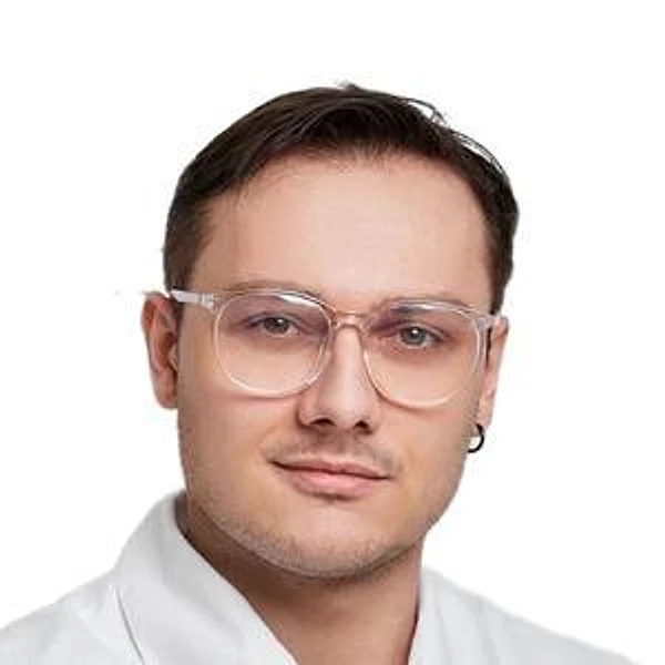 Данильченко Денис Игоревич — Массажист, Москва