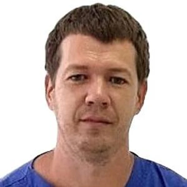 Сулейманов Ринат Фиданович — Лазерный хирург, Уфа
