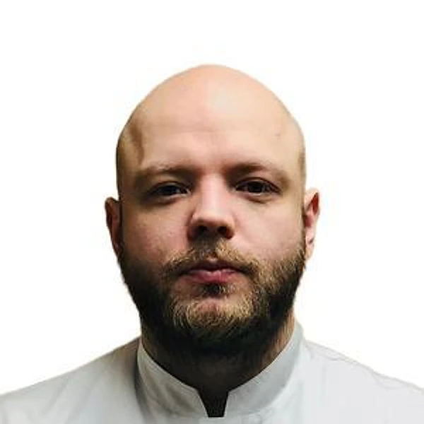 Уваров Денис Игоревич — Травматолог, Врач физической и реабилитационной медицины (ФРМ), Ортопед, Санкт-Петербург
