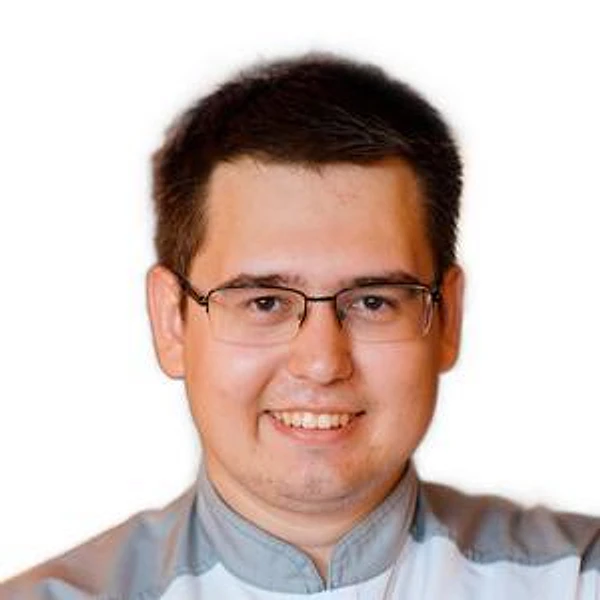 Кондрюк Дмитрий Васильевич — Стоматолог-хирург, Мурманск