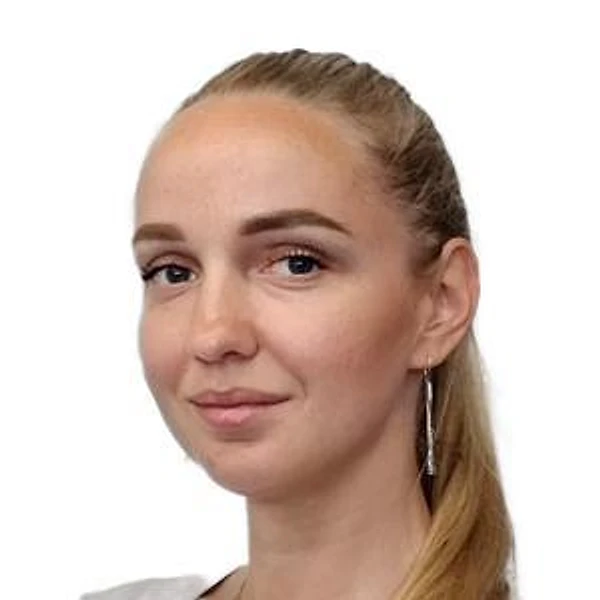 Новикова Дарья Александровна — Офтальмолог (окулист), Псков