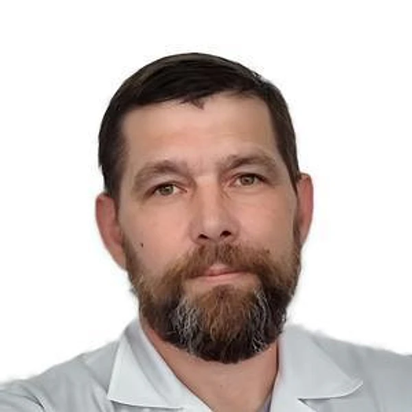 Иванов Роман Викторович — ЛОР, Псков