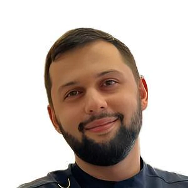 Махачев Адам Маликович — Стоматолог, Стоматолог-имплантолог, Стоматолог-ортопед, Стоматолог-хирург, Реутов