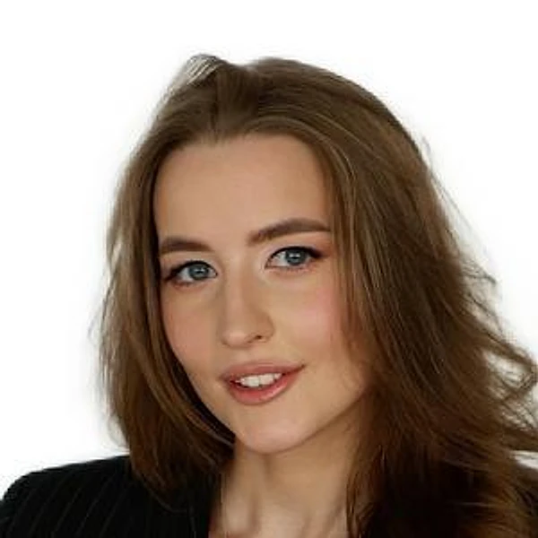 Новадниеце Вероника Имантовна — Стоматолог-ортодонт, Гнатолог, Детский ортодонт, Санкт-Петербург