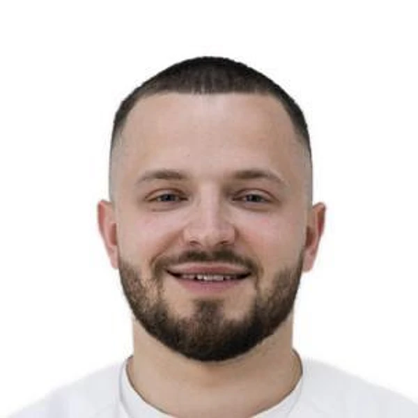 Корниенко Даниил Петрович — Стоматолог-имплантолог, Стоматолог-хирург, Хабаровск